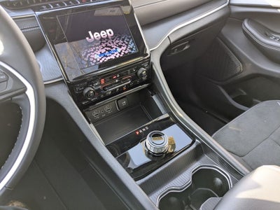 2025 Jeep Grand Cherokee Altitude X 4x4