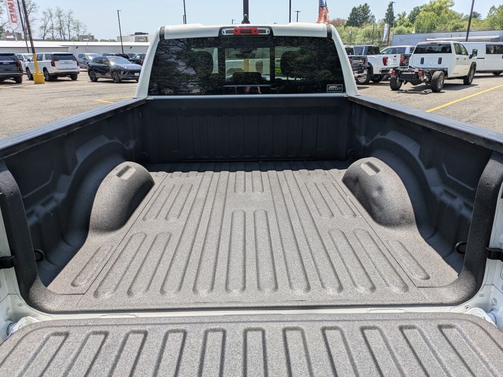 2021 RAM 1500 Big Horn Quad Cab 4x4 6'4" Box