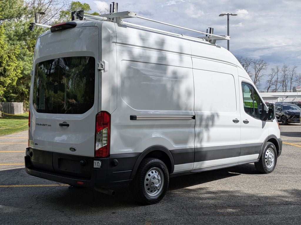 2022 Ford Transit-250 Cargo Van Base