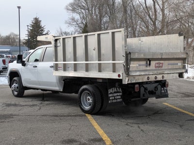 2022 GMC Sierra 3500 HD Chassis Cab Pro