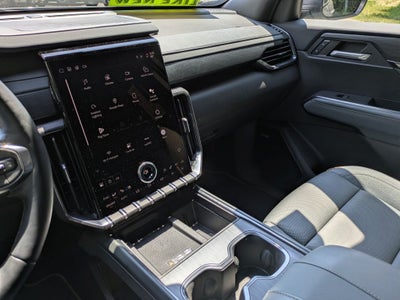 2024 GMC Acadia AT4