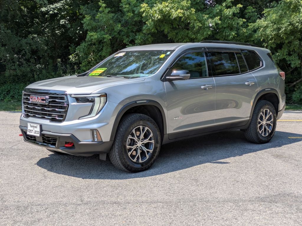 2024 GMC Acadia AT4