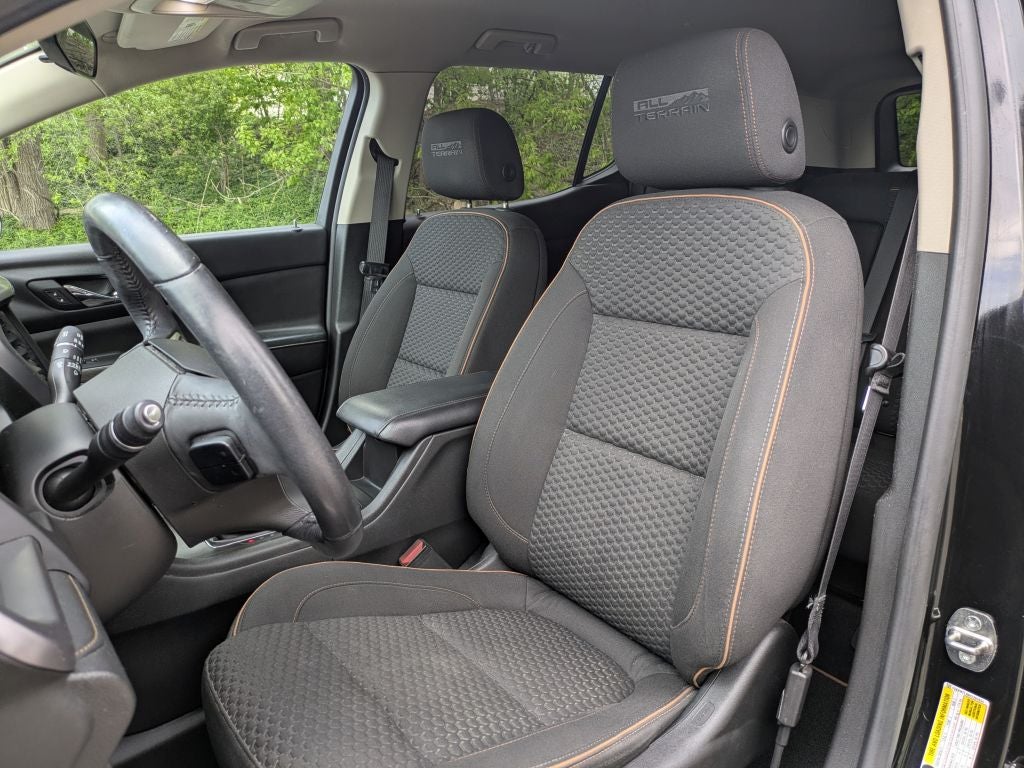 2017 GMC Acadia SLE