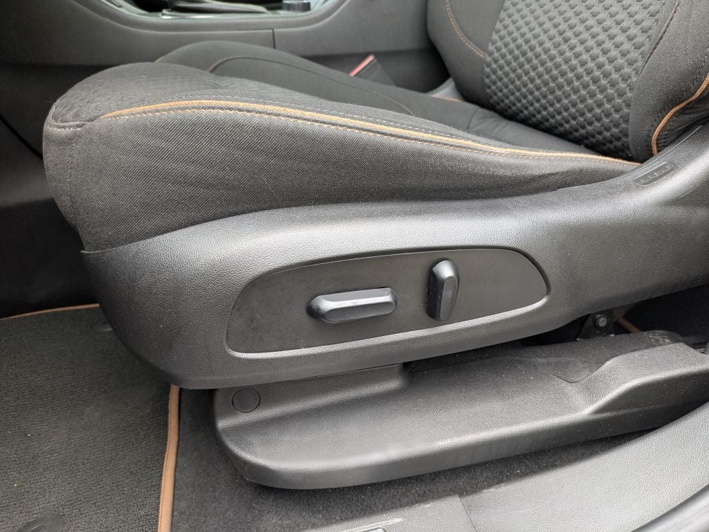 2017 GMC Acadia SLE