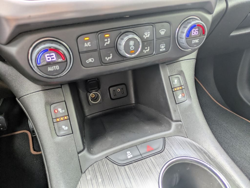 2017 GMC Acadia SLE