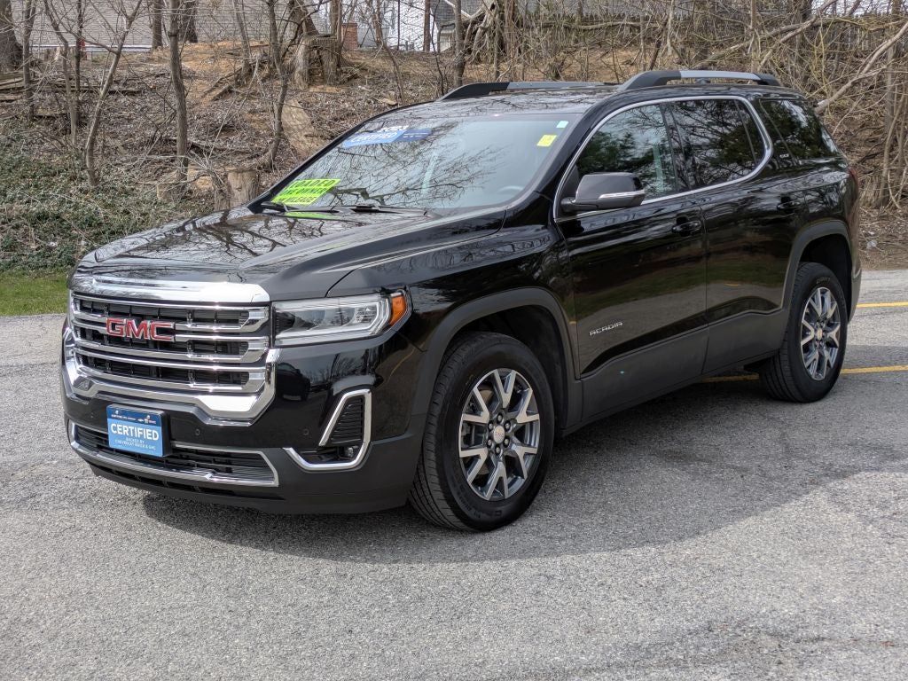 2023 GMC Acadia SLT