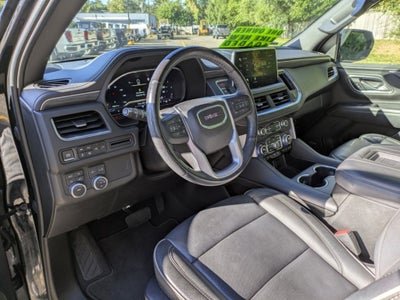 2022 GMC Yukon XL SLT