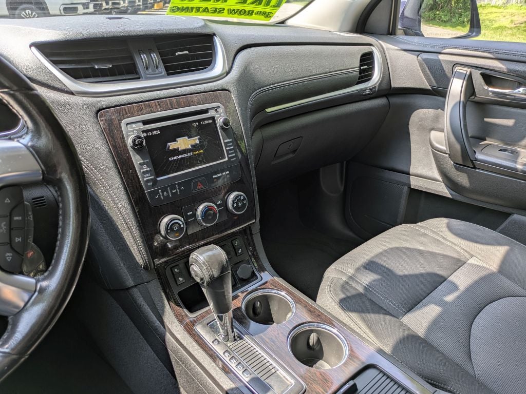 2017 Chevrolet Traverse LT
