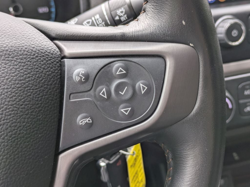 2022 GMC Canyon AT4 - Cloth