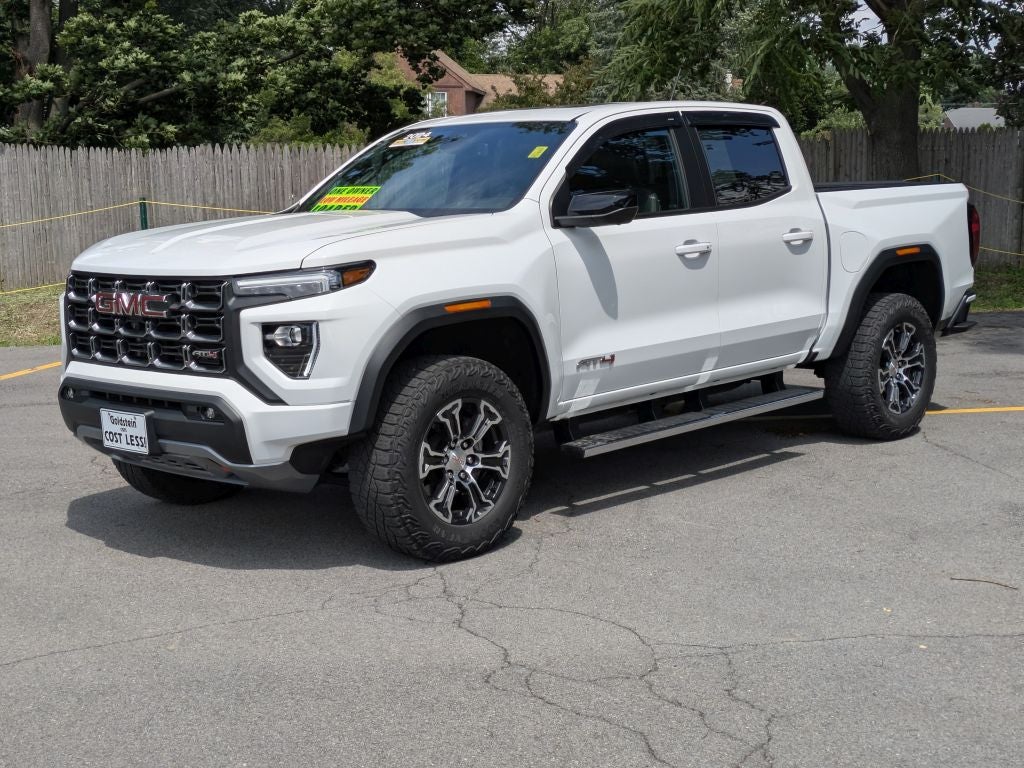2024 GMC Canyon AT4