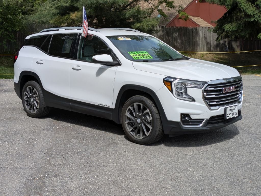 2022 GMC Terrain SLT