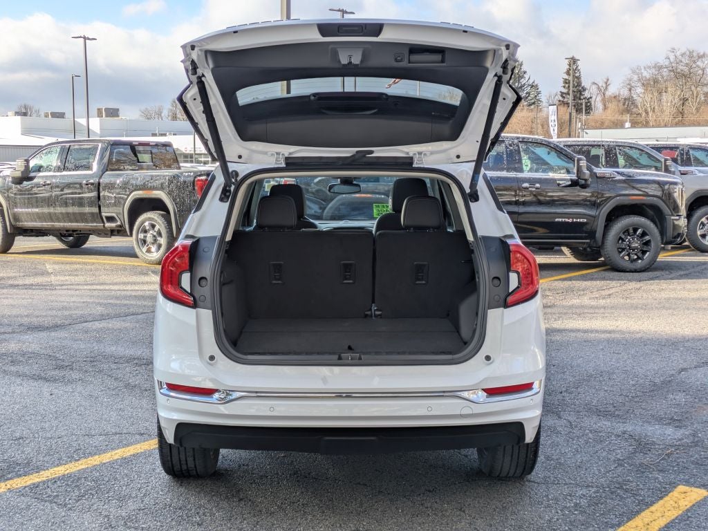 2022 GMC Terrain Denali