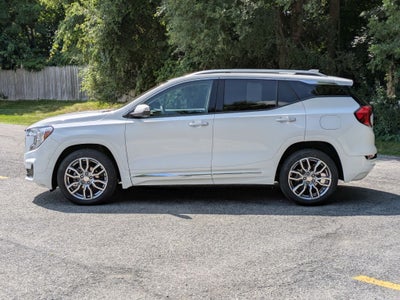 2022 GMC Terrain Denali