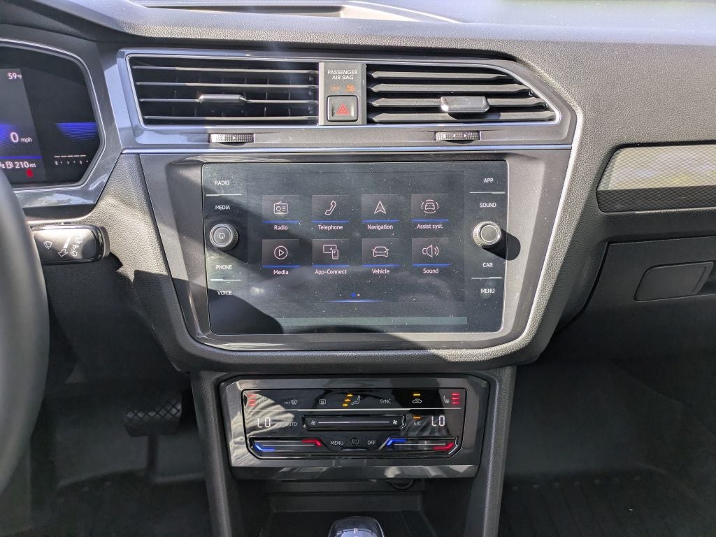 2022 Volkswagen Tiguan 2.0T SE