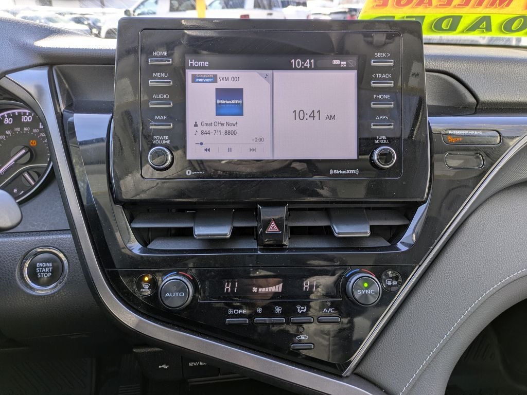 2023 Toyota Camry SE