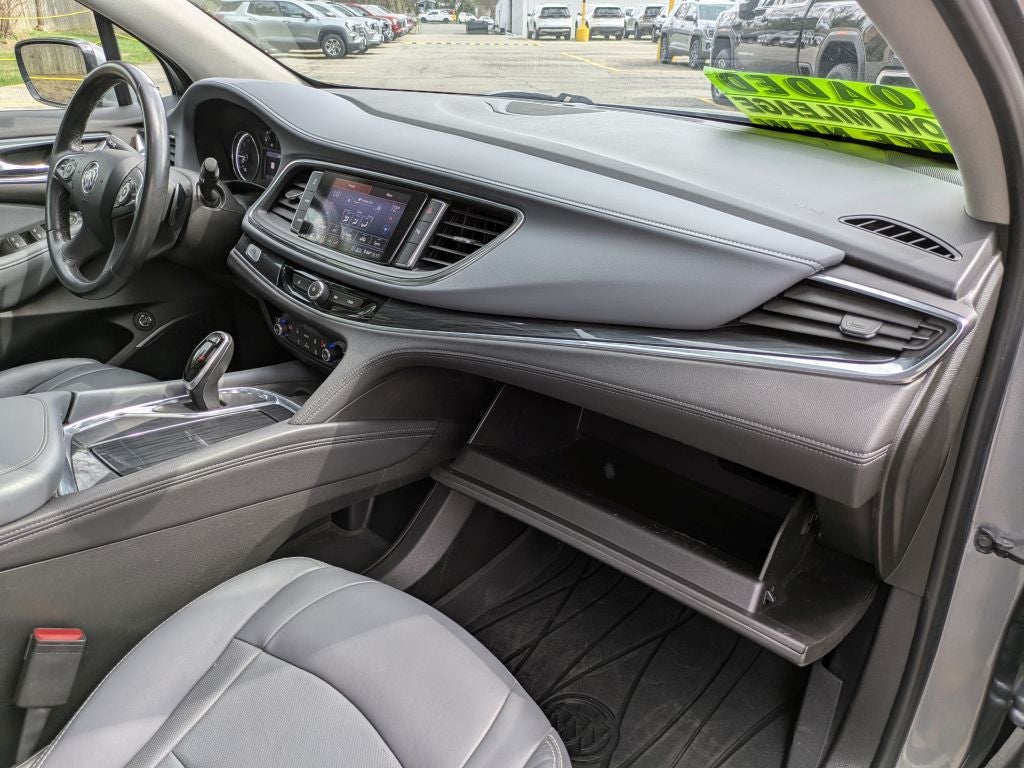 2021 Buick Enclave Essence