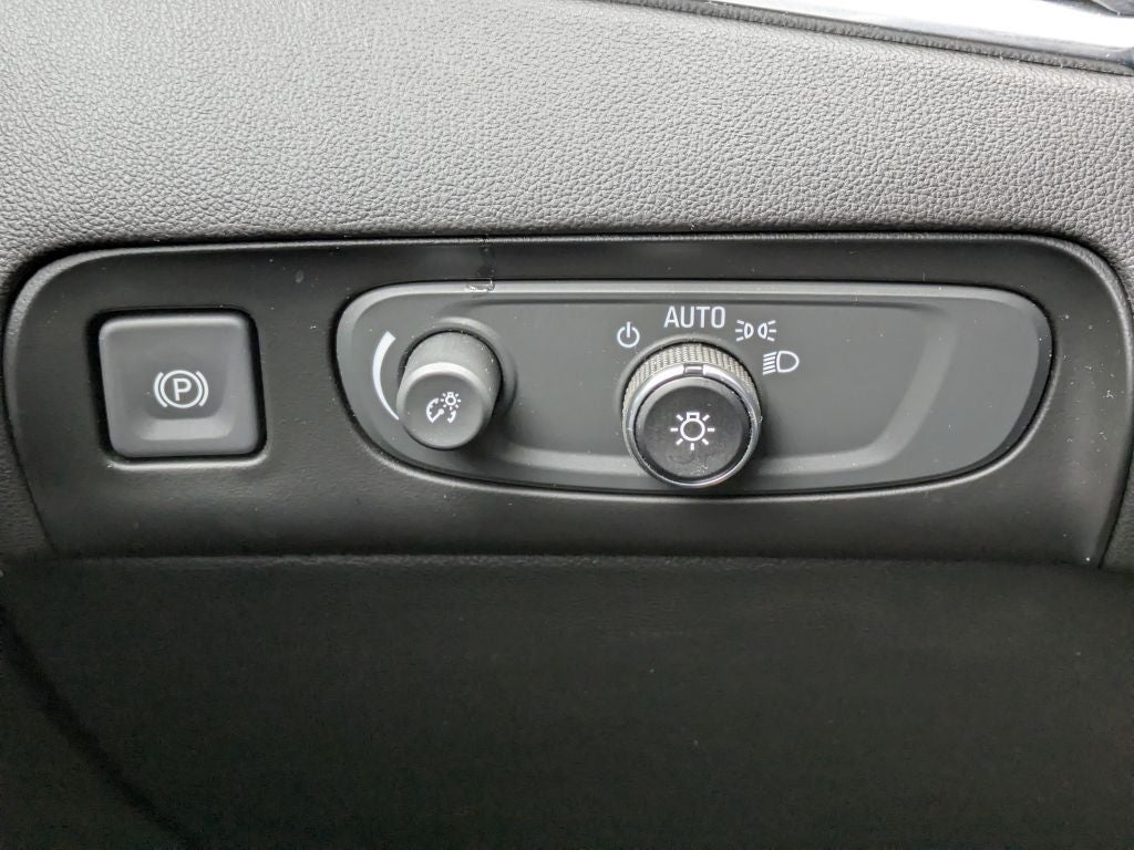 2020 Buick Enclave Essence