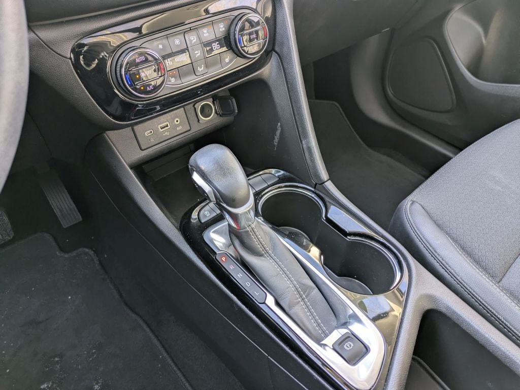 2022 Buick Encore GX Select