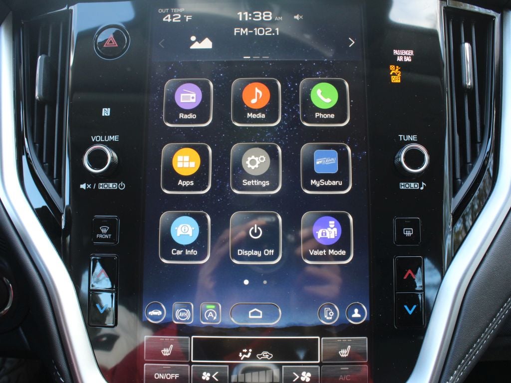 2025 Subaru LEGACY Premium