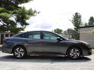 2025 Subaru LEGACY Premium