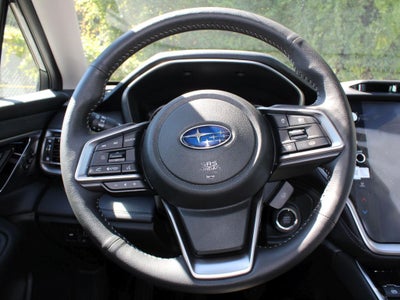 2025 Subaru LEGACY Limited