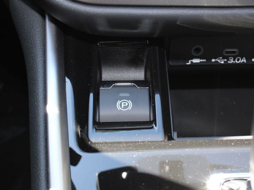 2025 Subaru LEGACY Limited