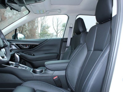 2025 Subaru OUTBACK Touring