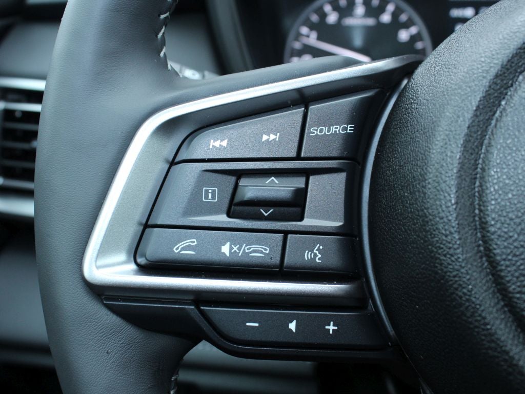 2025 Subaru OUTBACK Touring