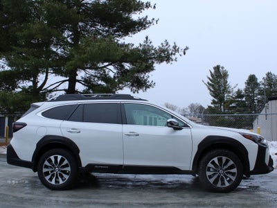 2025 Subaru OUTBACK Touring