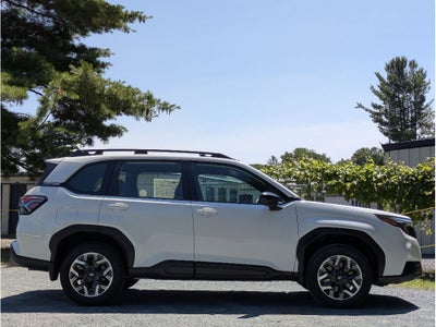 2026 Subaru FORESTER Standard Model