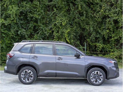2026 Subaru FORESTER Standard Model