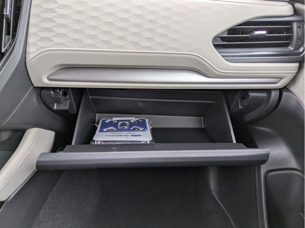 2026 Subaru FORESTER Standard Model