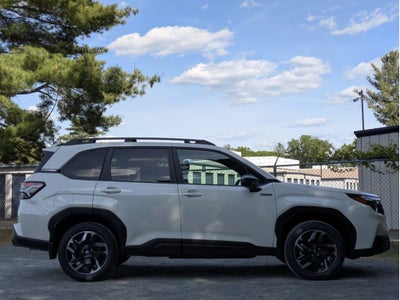 2026 Subaru FORESTER Premium Hybrid