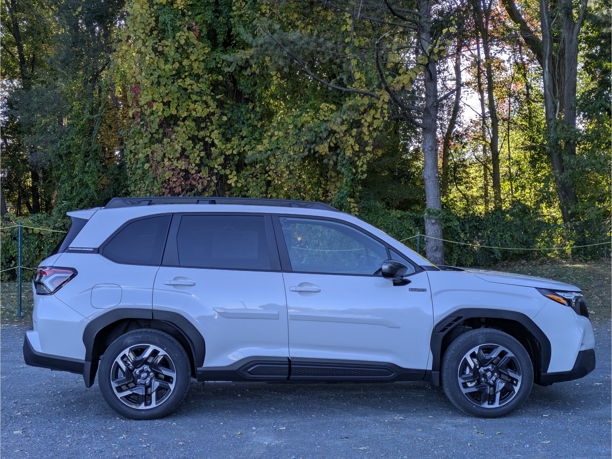 2026 Subaru FORESTER Premium Hybrid