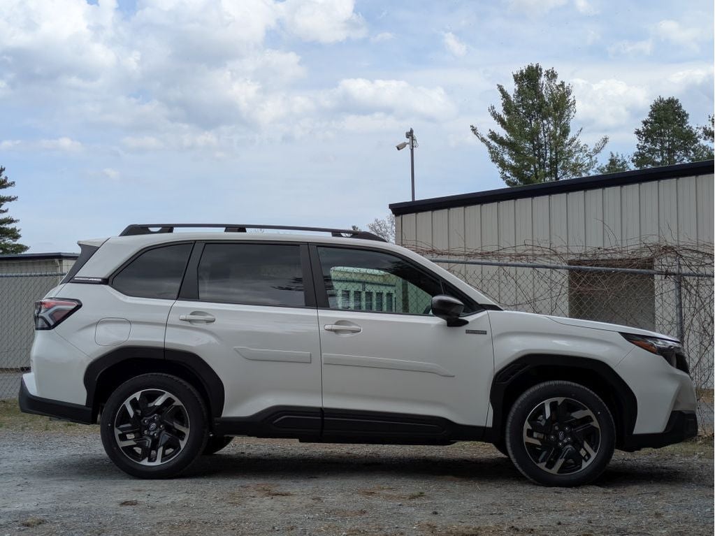 2026 Subaru FORESTER Premium Hybrid