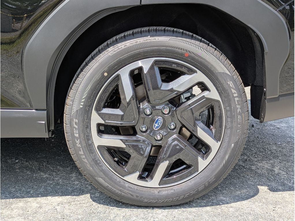 2026 Subaru FORESTER Limited Hybrid