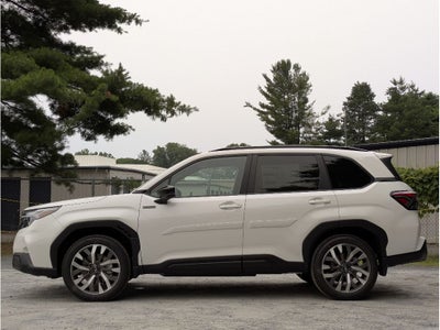 2026 Subaru FORESTER Touring Hybrid