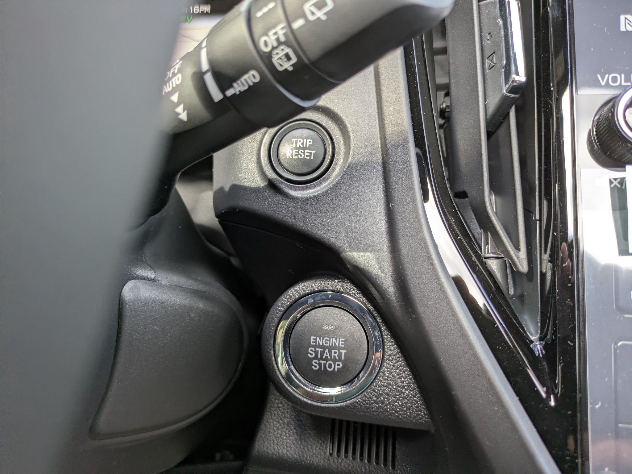 2026 Subaru FORESTER Touring Hybrid