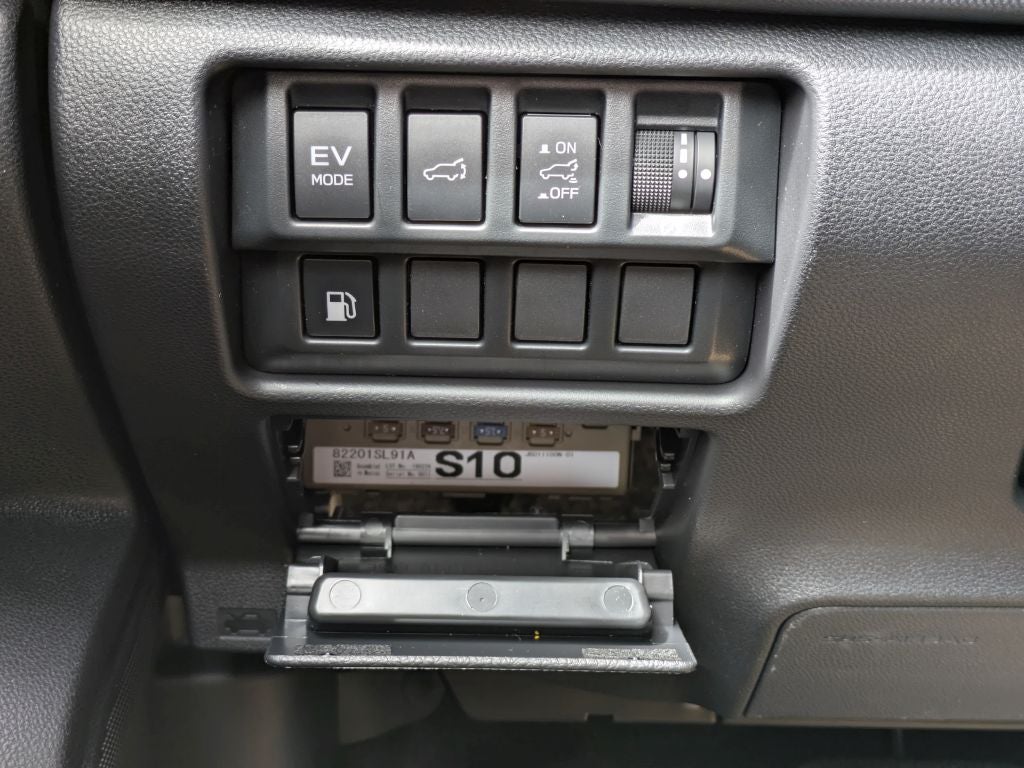 2026 Subaru FORESTER Touring Hybrid