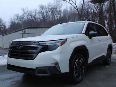 2025 Subaru FORESTER Limited