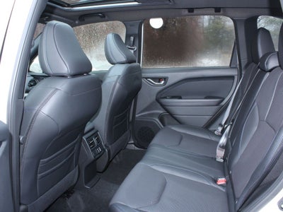 2025 Subaru FORESTER Limited