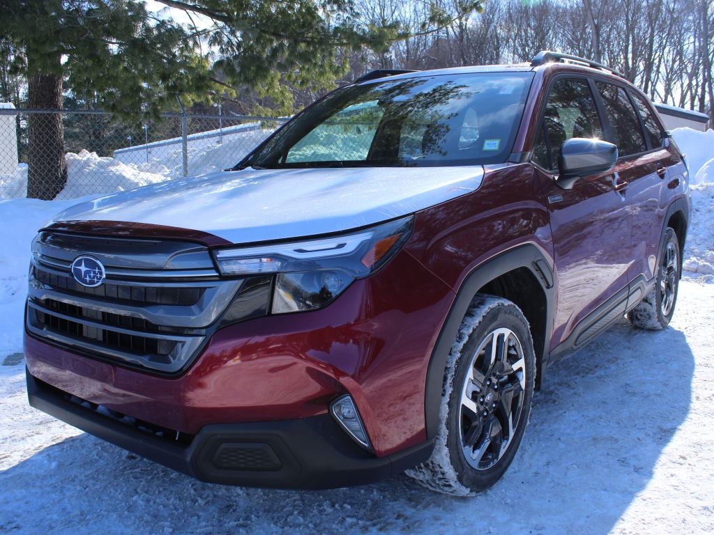 2025 Subaru FORESTER Premium Hybrid