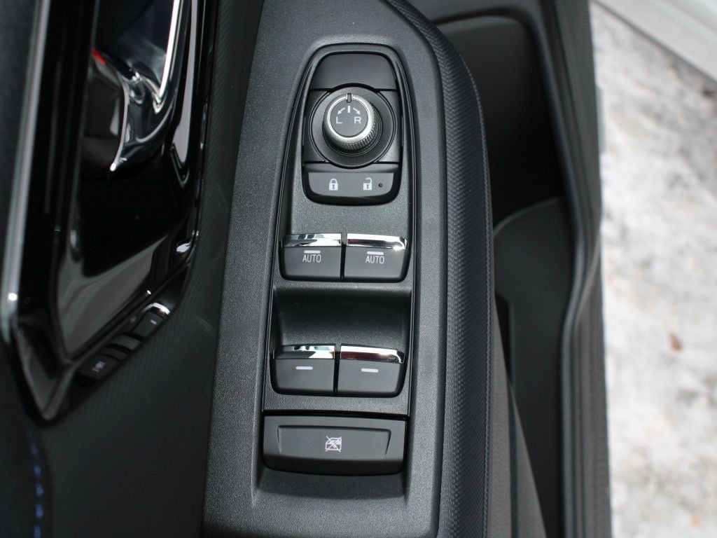 2025 Subaru FORESTER Limited Hybrid