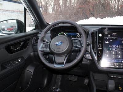 2025 Subaru FORESTER Limited Hybrid