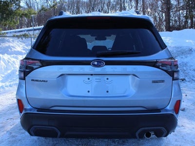 2025 Subaru FORESTER Limited Hybrid