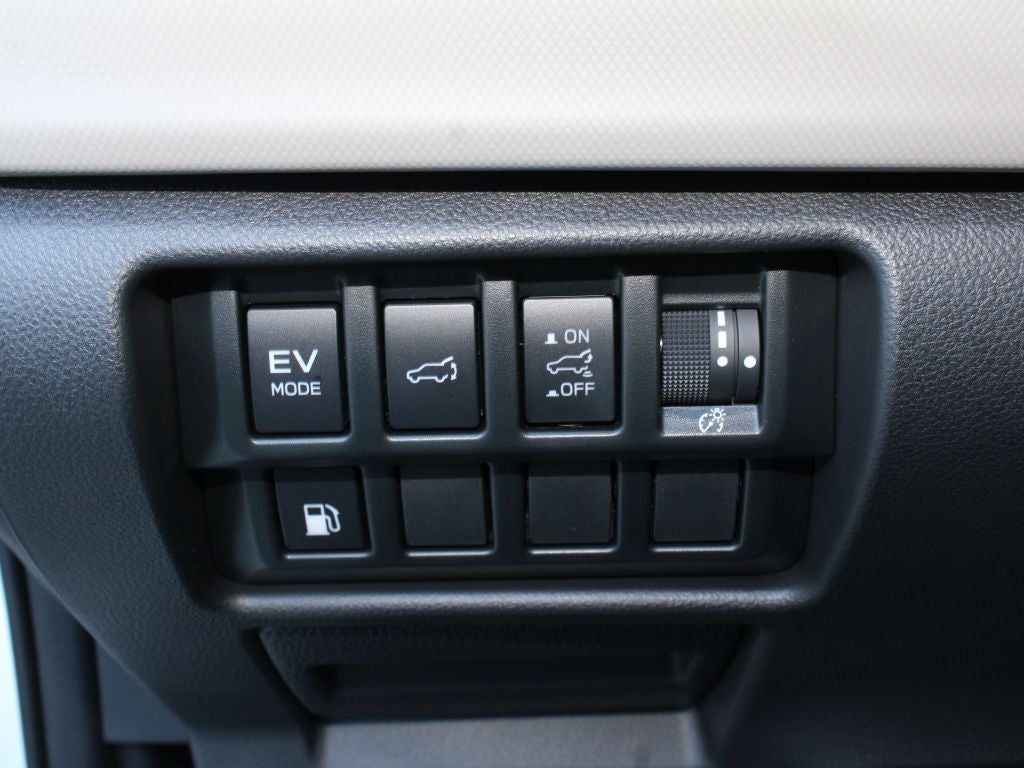 2025 Subaru FORESTER Limited Hybrid