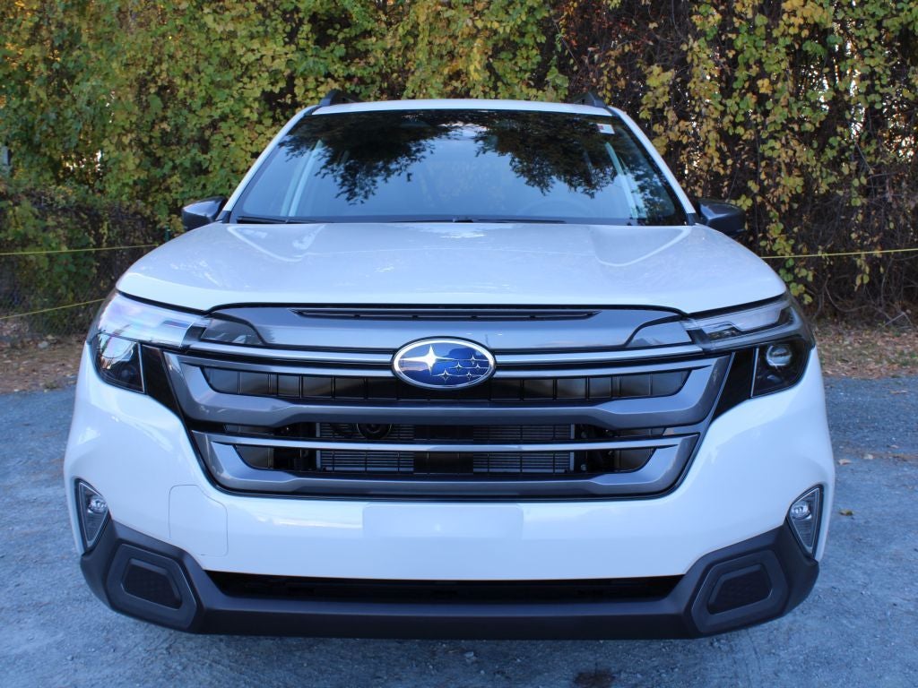 2025 Subaru FORESTER Limited Hybrid
