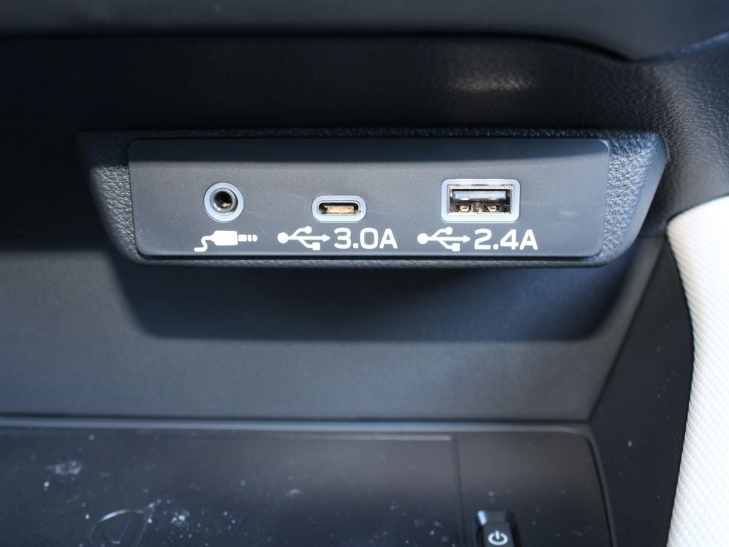 2025 Subaru FORESTER Limited Hybrid