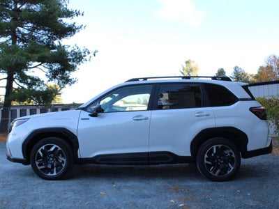 2025 Subaru FORESTER Limited Hybrid