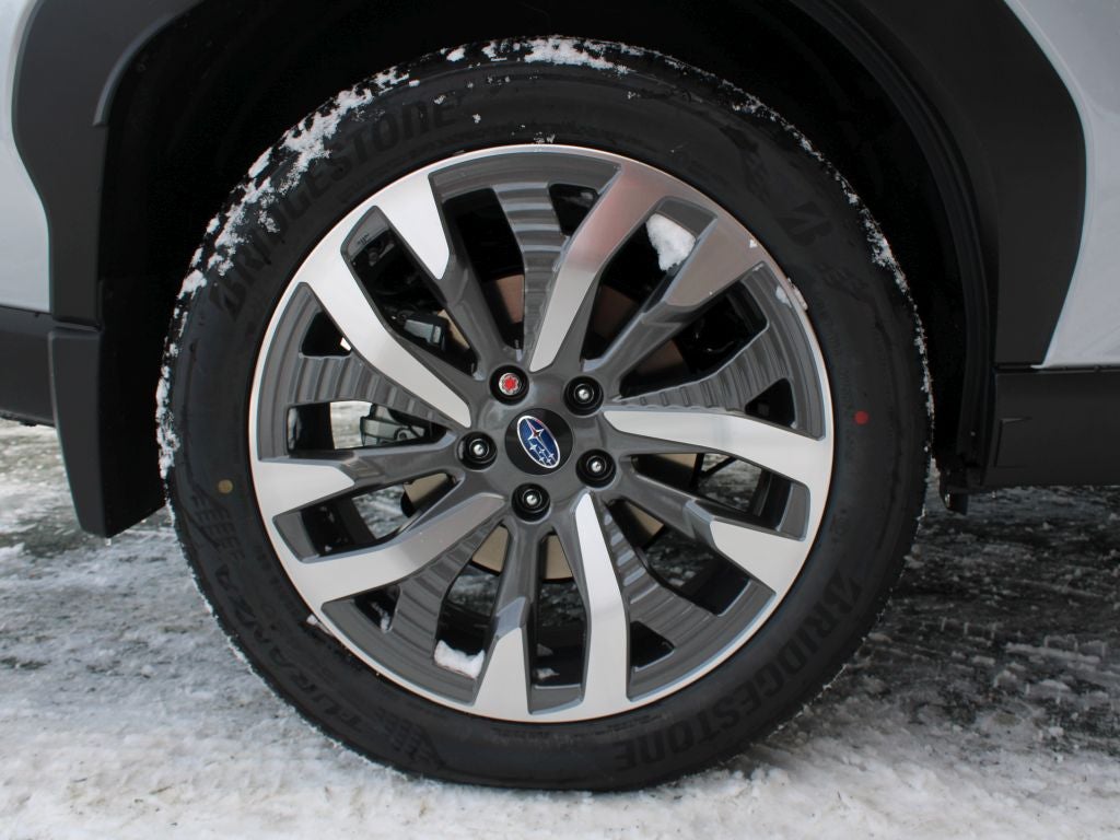 2025 Subaru FORESTER Touring Hybrid